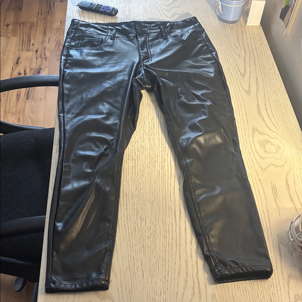 No Boundaries Shiny Black Straight Leg Jeans